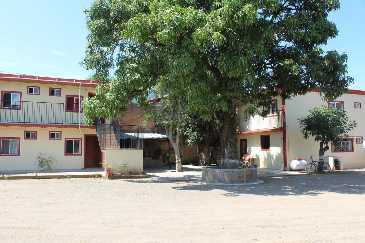 Meson La Huerta Hotel Mascota Exterior photo